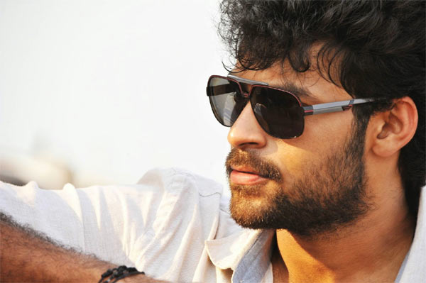 rayabhari movie,varun tej,krish,akhil akkineni  'రాయబారి' వరుణ్‌తేజేనట..! 